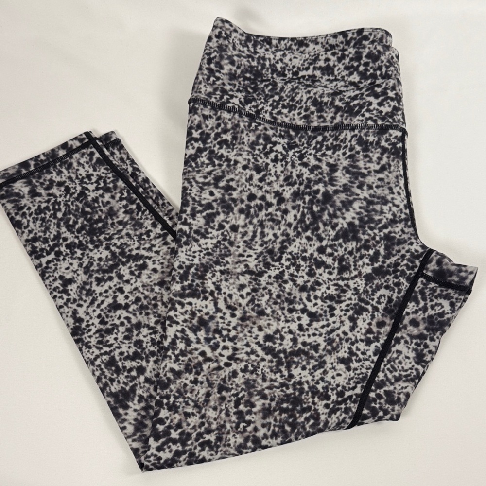 2-pack: Zella Black and Gray Animal Print Yoga Pants - Picture 8 of 10
